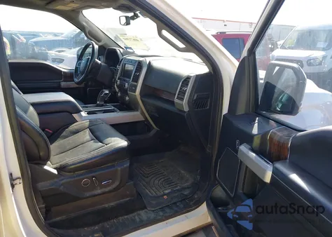 2018 Ford F-150 Lariat z USA, uszkodzony, nr VIN 1FTEW1EG4JKC12972